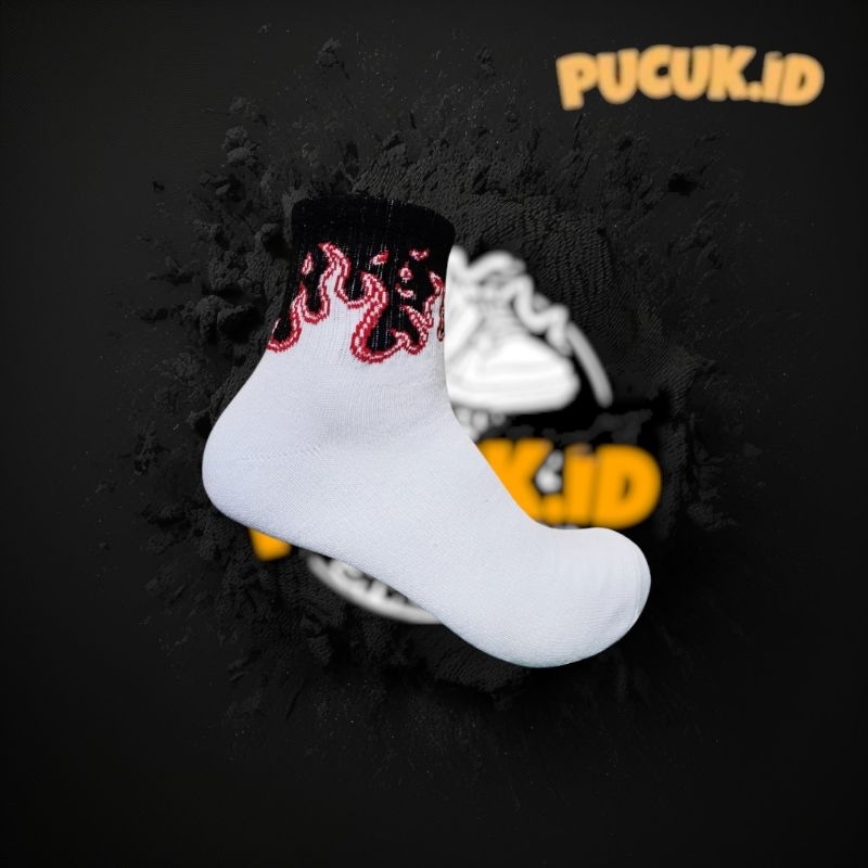 Kaos kaki Oldskool motif skate Flame Api Hitam Putih Pendek