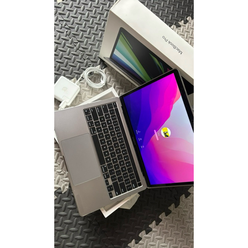 Macbook Pro M1 2020 13" 256GB with Touchbar