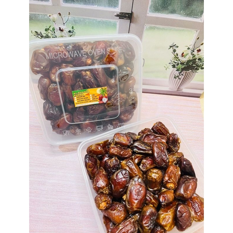 

Kurma Golden Valley (Kemasan 1000gr)