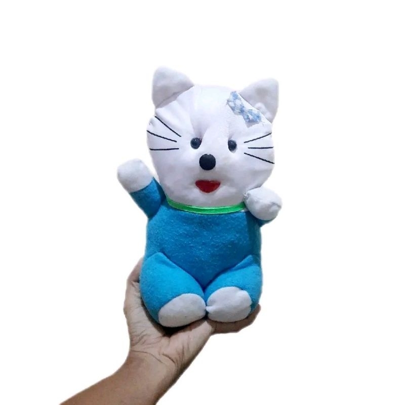 Boneka Kucing Biru Gemoy Pita Kotak Size 25 cm/ Boneka Kucing