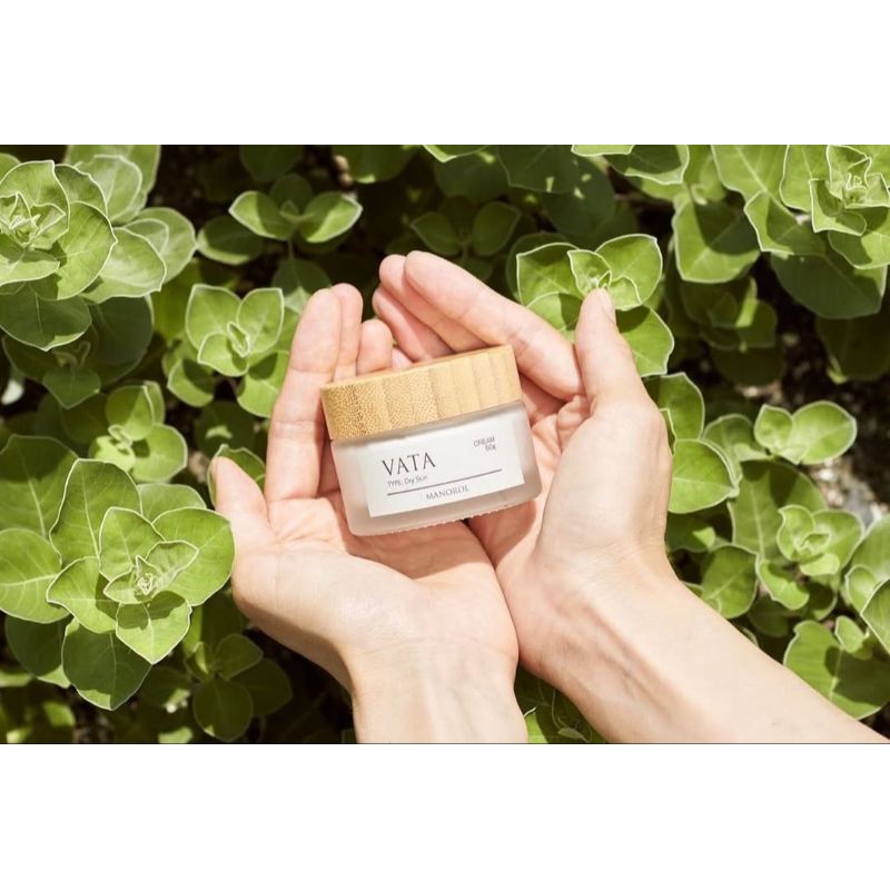 MANOROL Vata for dry skin Cream 3 in 1 (Moisturizer, Day cream & Night cream) 50gr