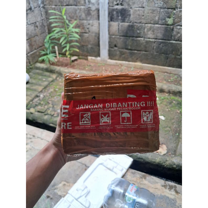 

KARDUS PACKING MEWAH