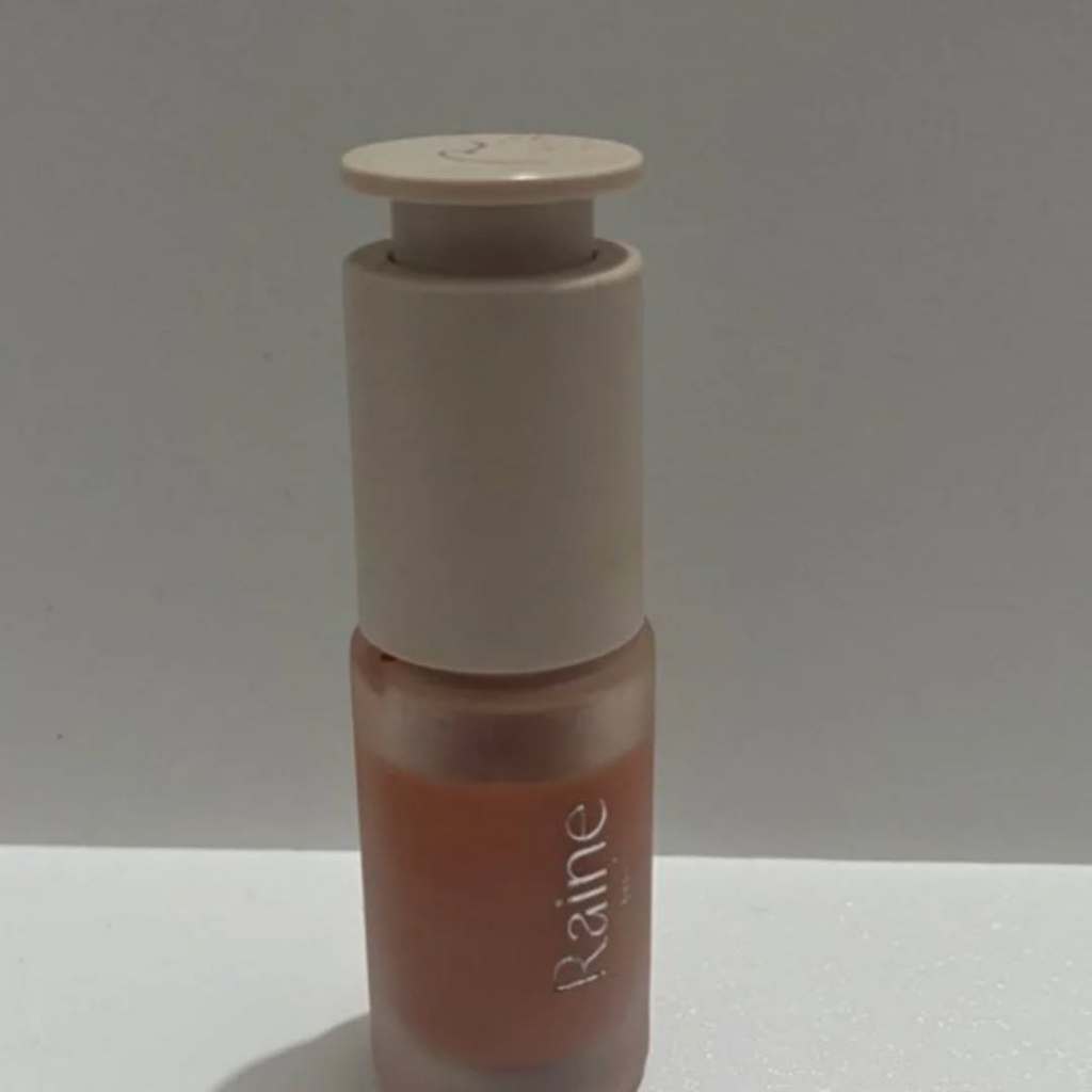 Raine liquid blush on preloved