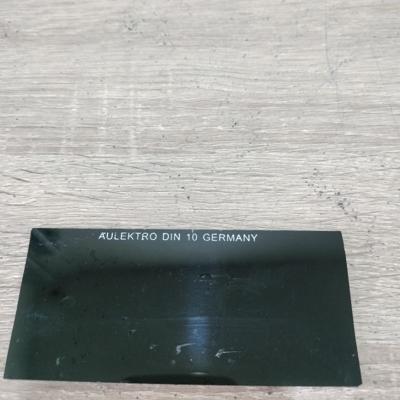 Kaca Las Hitam No.10 Aulektro  Germany / Kaca kedok Las