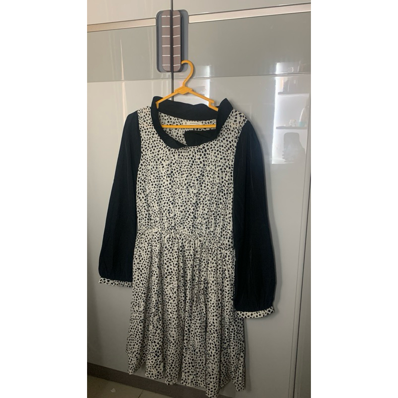 Tunik hitam cream polkadot