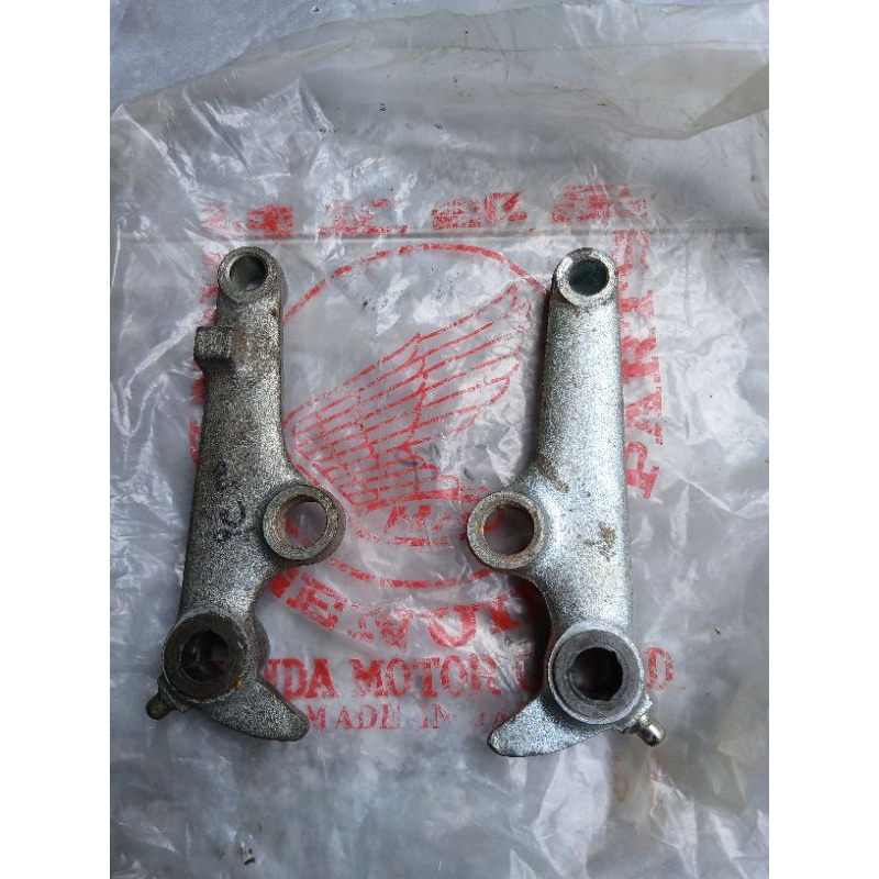 AYUNAN SHOCK DEPAN HONDA PC50 ORIGINAL NOS