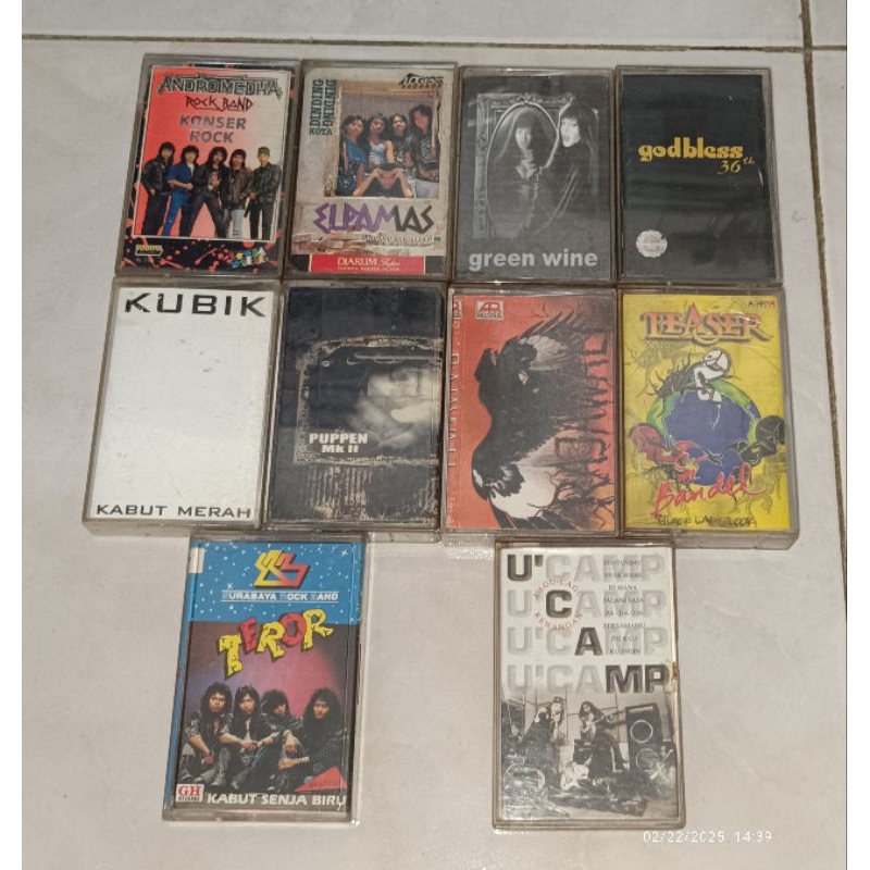 kaset pita ANDROMEDHA-Konser Rock / ELPAMAS-Dinding Dinding Kota / GETAH-Green Wine / GODBLESS-36th 