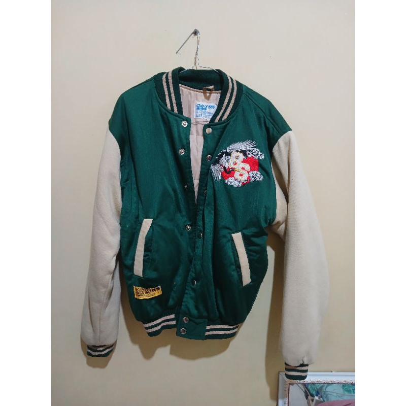 preloved varsity club of 1986 pria wanita unisex jepang like new