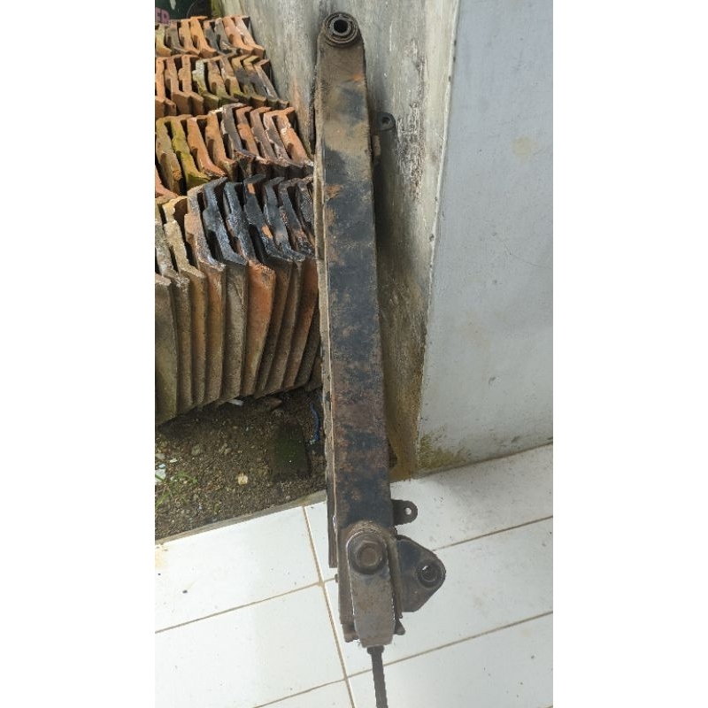 swing arm megapro primus