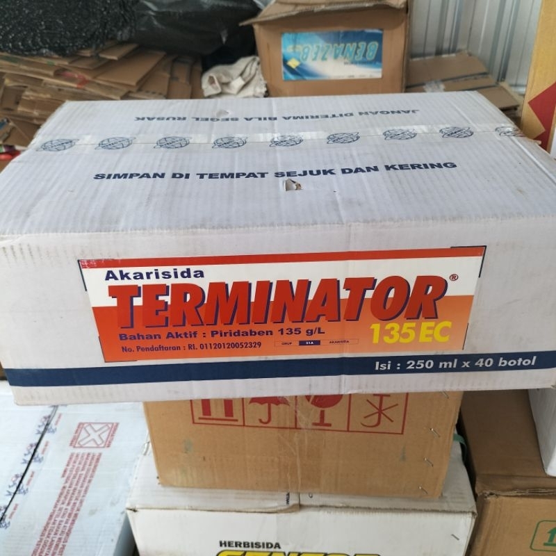 Insektisida / Akarisida Terminator  135 Ec 250 ml / Dijual perdus isi 40 Botol