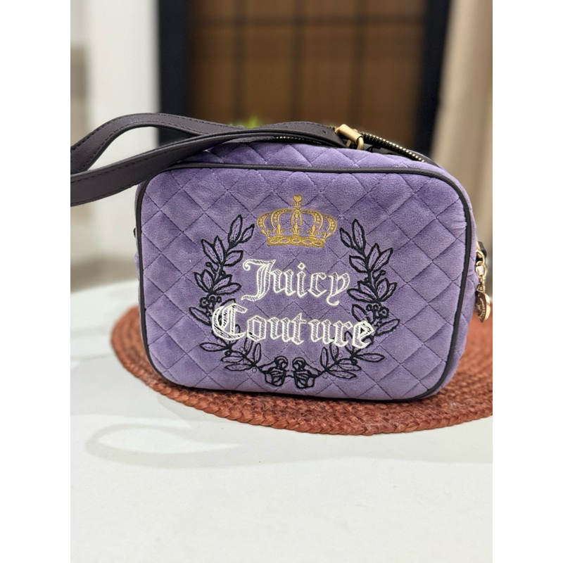 tas / sling bag / camera bag Juicy Couture Ungu Sling Bag 100% original USA