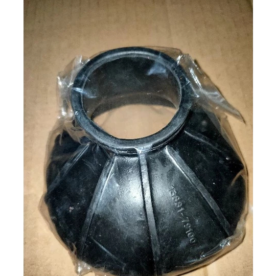 selang karet filter udara pendek/hose air clener/filter Suzuki carry cerry 1.0 extra st100 kerry dar