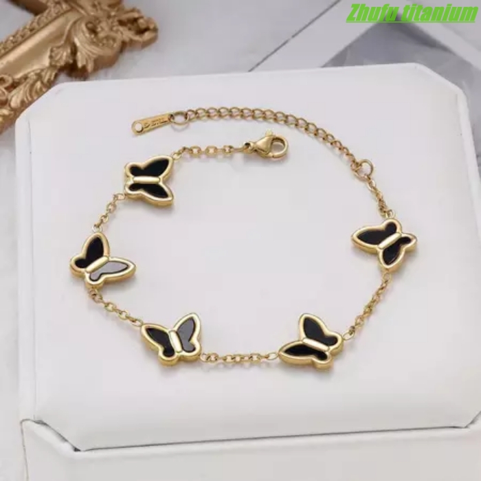 Gelang Rantai Tangan Wanita Kupu Hitam Terbaru - Gelang Titanium Wanita Model Kupu hitam
