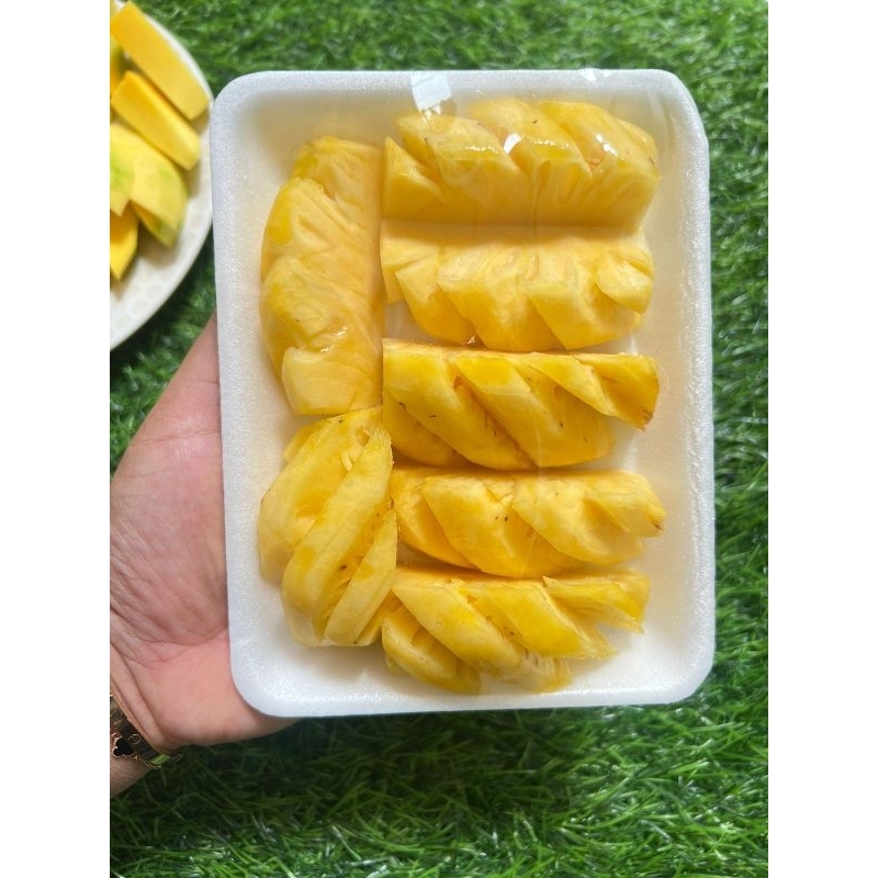 

Nanas Madu Pemalang - Manis, Segar & Tidak Gatal di Tenggorokan