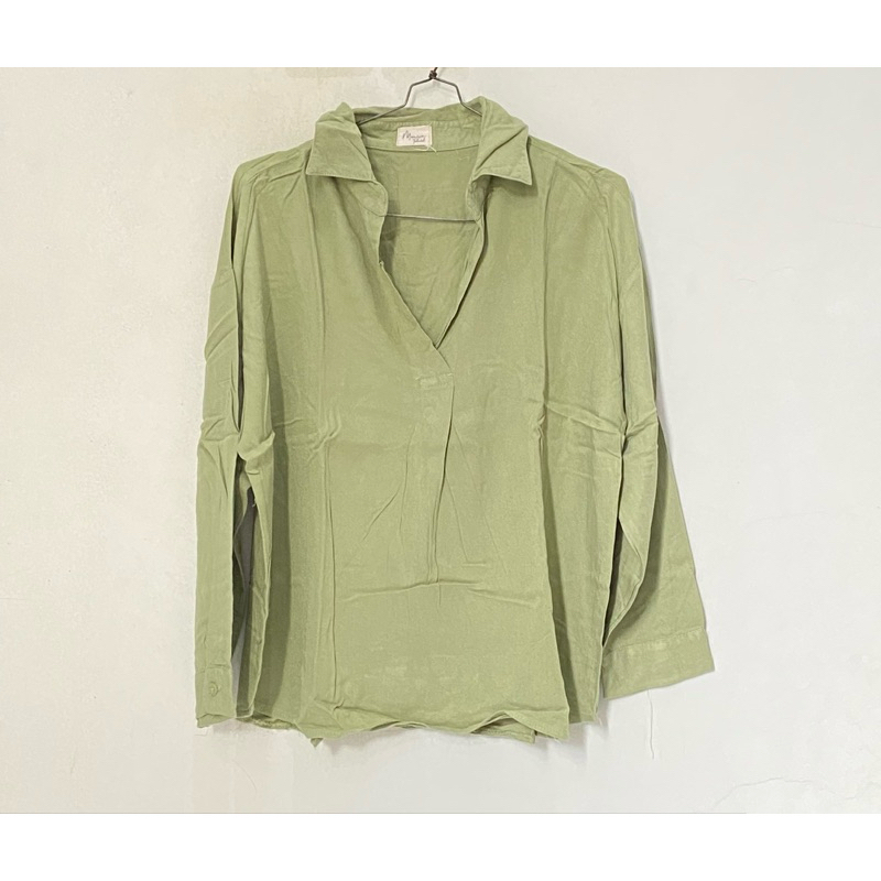 PRELOVED KEMEJA MONICA THE LABEL