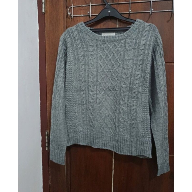 Sweater kepang crop Lowrys Farm