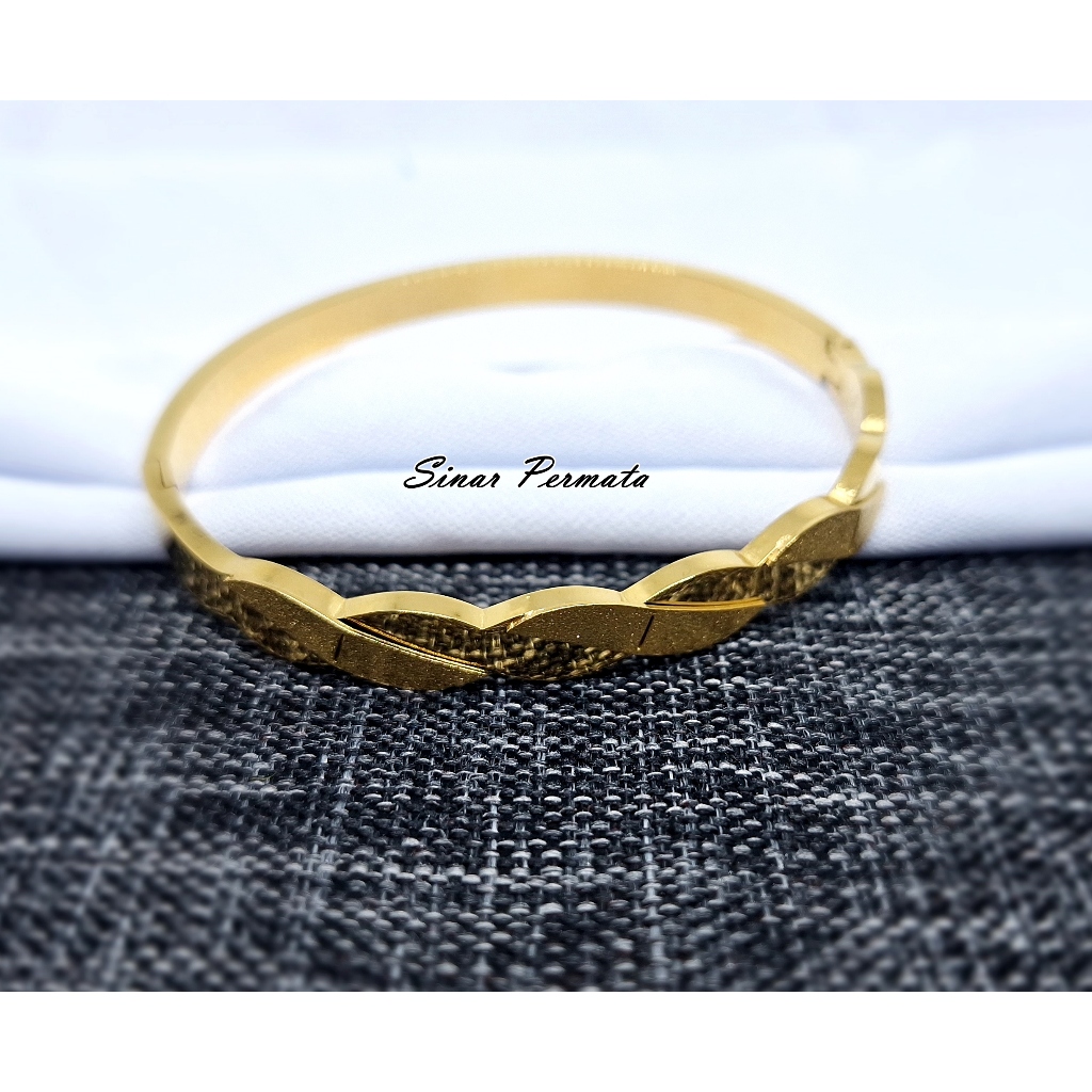 Gelang Wanita Ulir Berlapis Emas Titanium Anti Karat