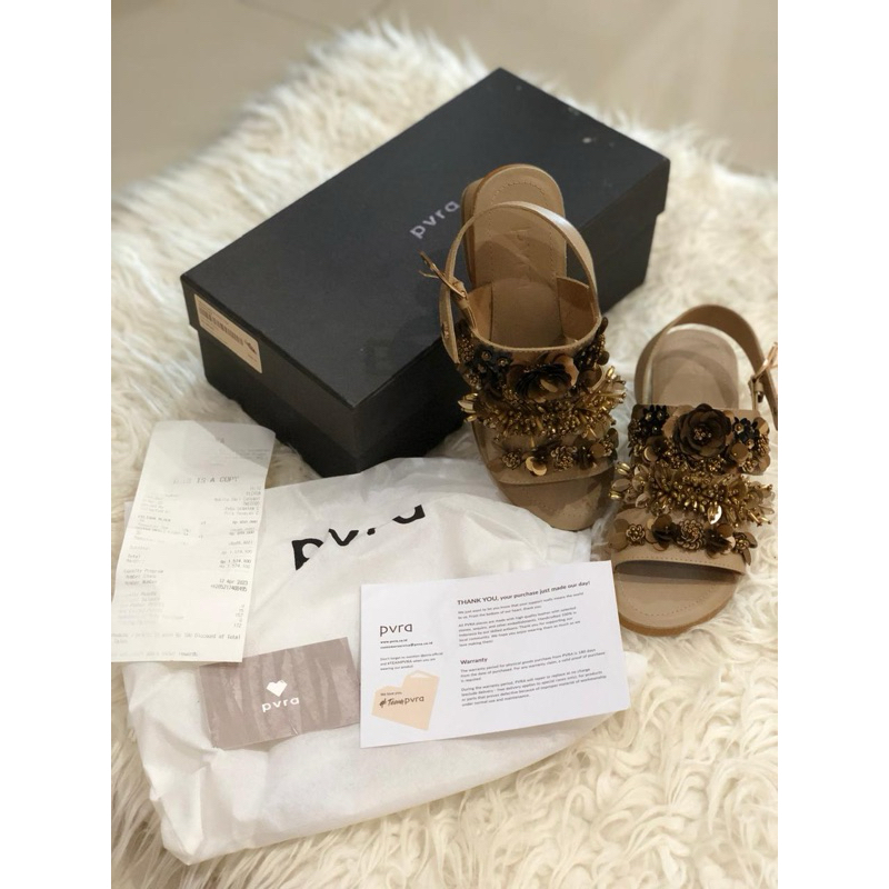 Sepatu sandal Pvra Size 36 Preloved Mulus