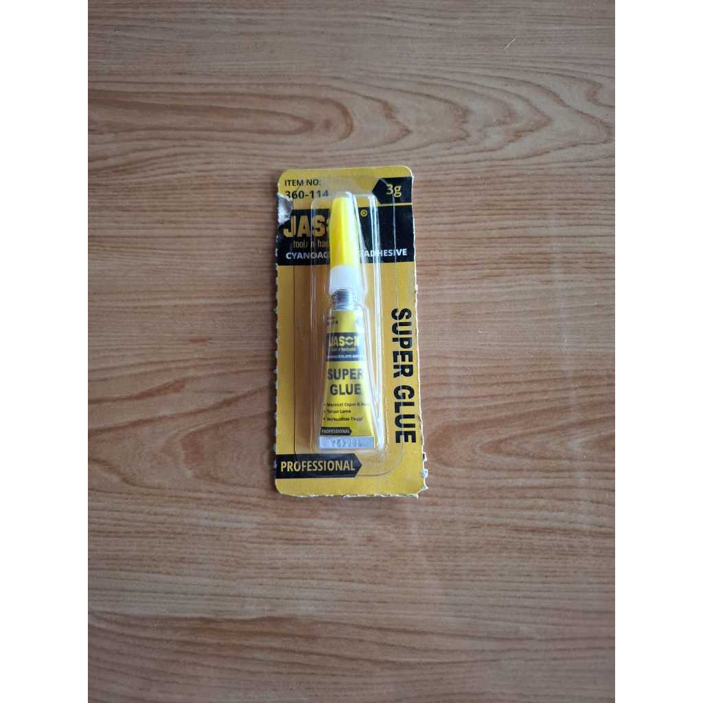 lem superglue / lem setan / lem serba guna / Super Glue / Lem Sandal Lem Kayu Lem Karet / Lem Kerami