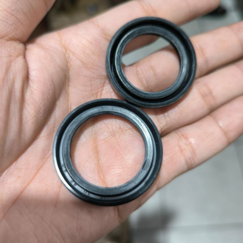 SEAL SIL AS PULLY REVO AT METIK (1 SET) DEPAN BELAKANG