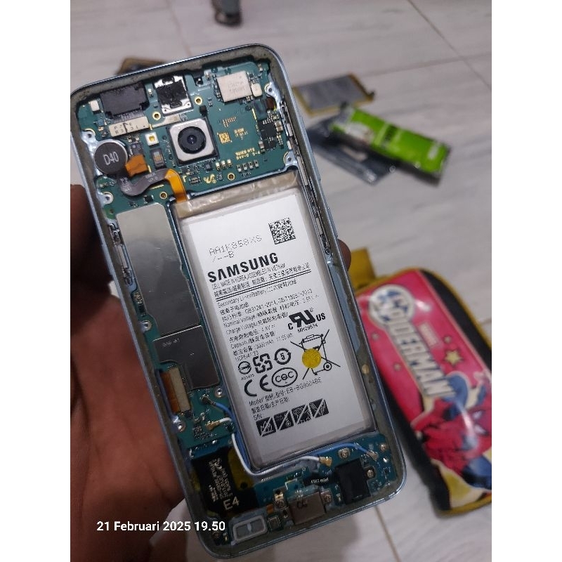Samsung Galaxy s8 (Hanya mesin)