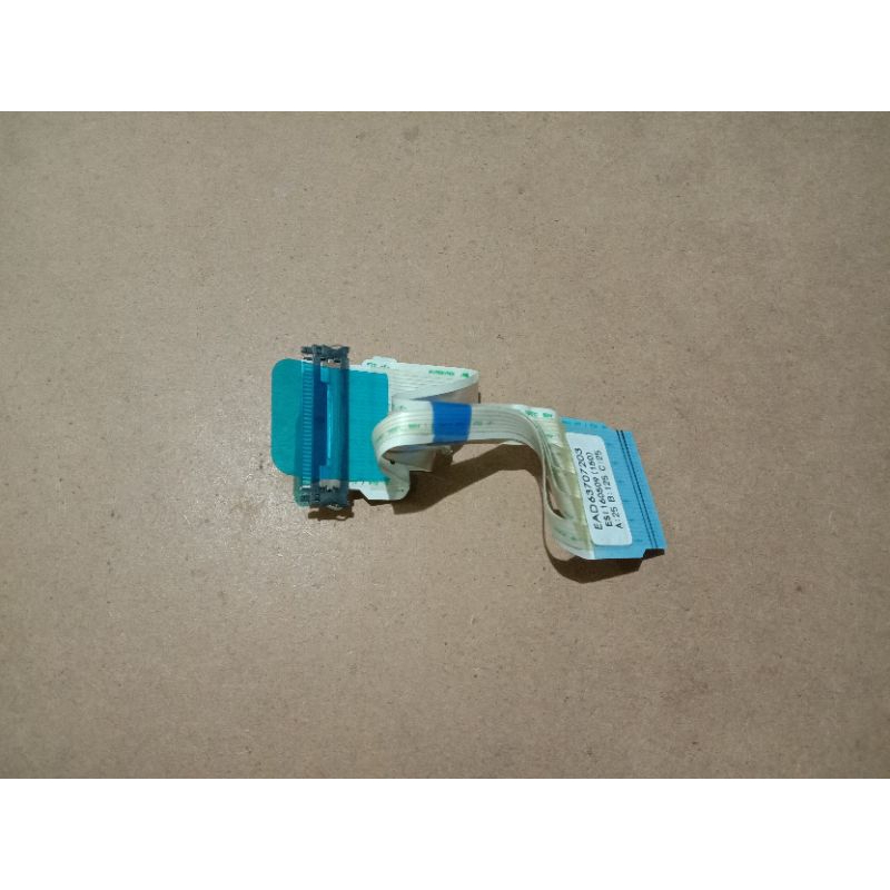 kabel fleksibel tv LG 20MT48AF