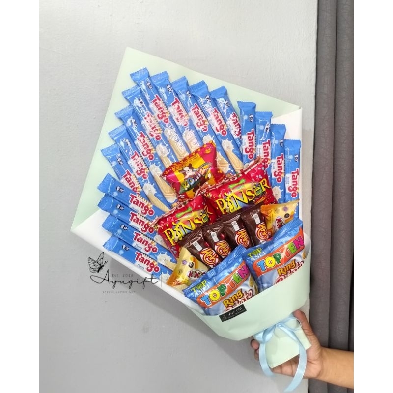 

Ayu Gift | BS 03 | Buket Layang Medium | buket snack / buket jajan / kado murah / kado ultah