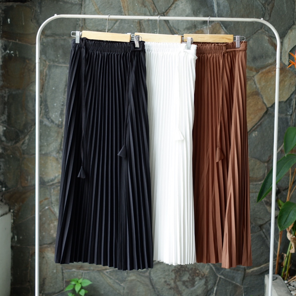 Aya Rok Plisket Pleated | bigsize jumbo plussize oversize curvesize