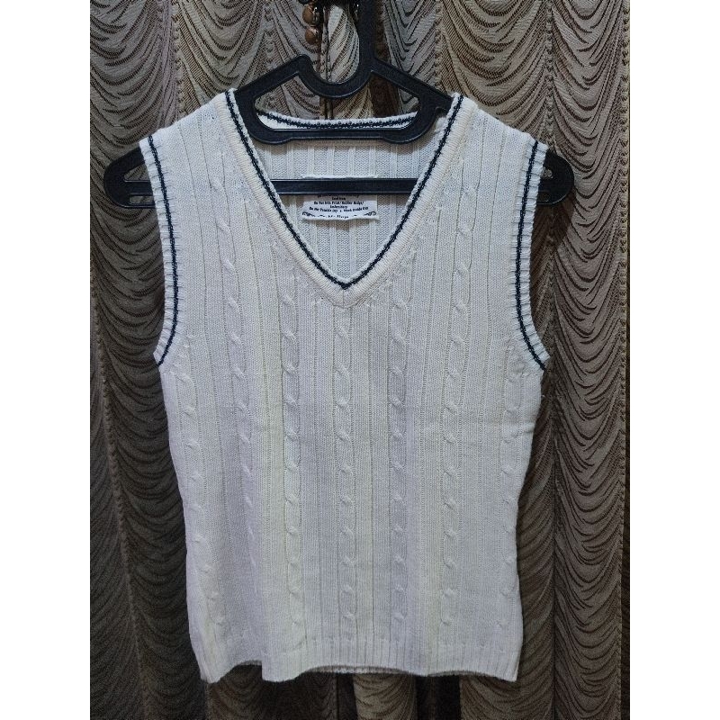 (NEW) Vest Wanita Cream