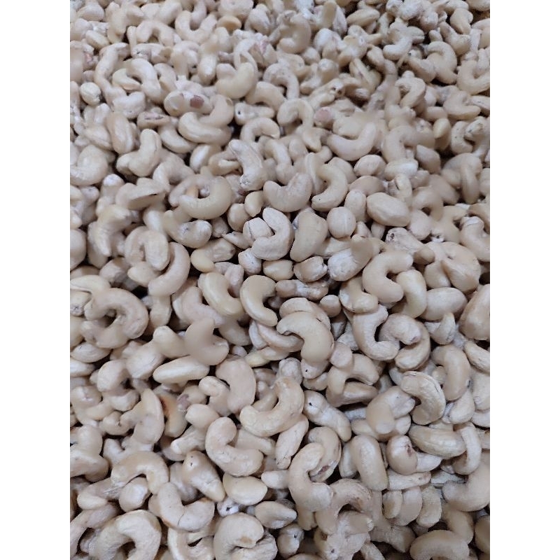 

Kacang Mede/Mete Sulawesi 1KG