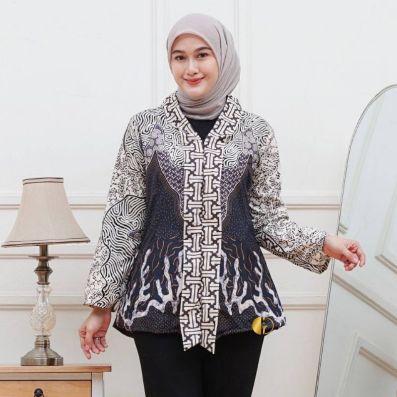 Outer Batik Wanita Modern Kekinian