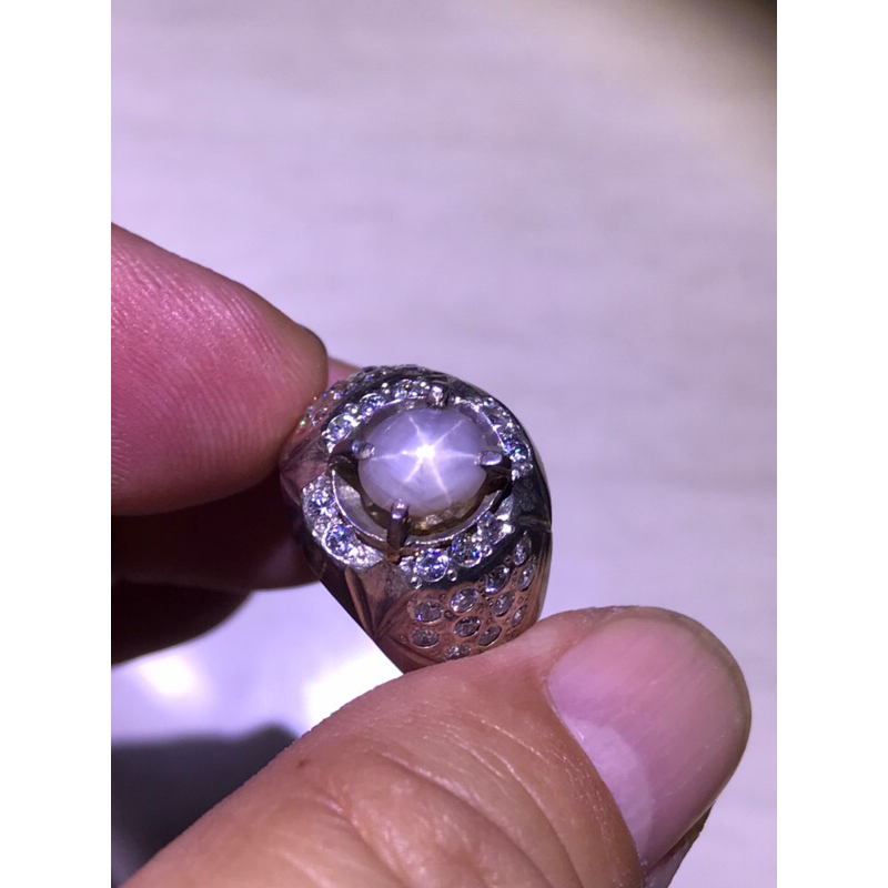 Natural Star White Sapphire FER515
