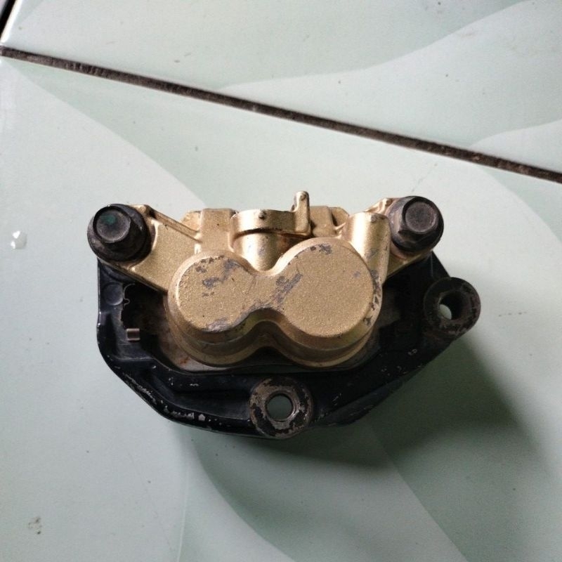 Kaliper depan Yamaha RX-King new,Vega lama,poswan,Jupiter lama original copotan