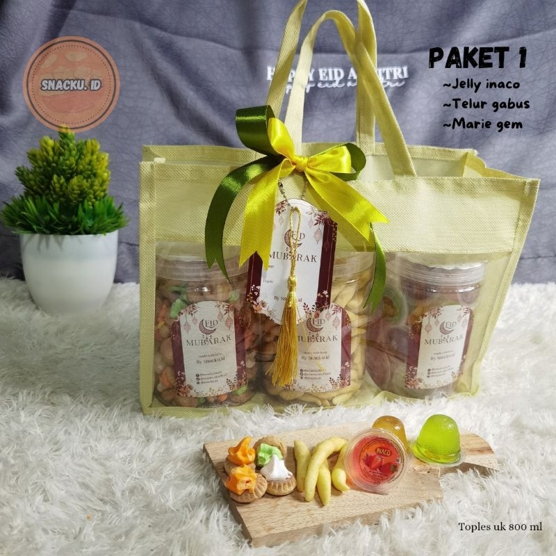 

Hampers cream bag snack lebaran/ parcel snack lebaran/ kue kering free kartu ucapan custom