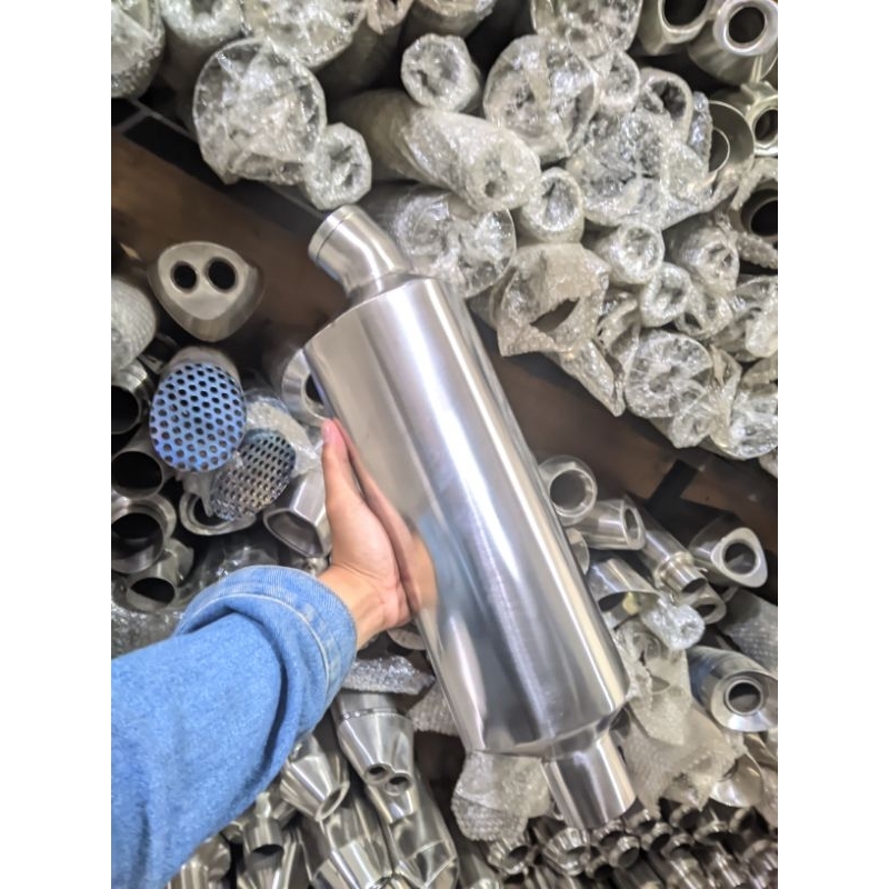 Knalpot XSR 155 Racing Bass Adem