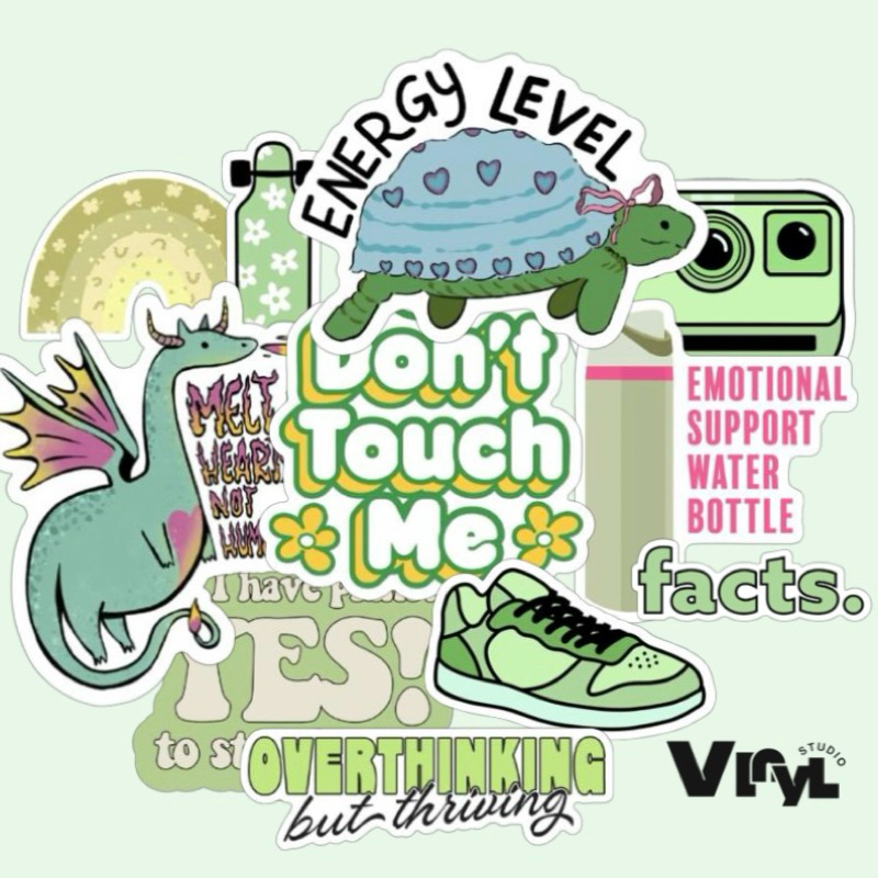 

STIKER VINYL CUTE GREEN UNTUK HP TUMBLR HELM LAPTOP