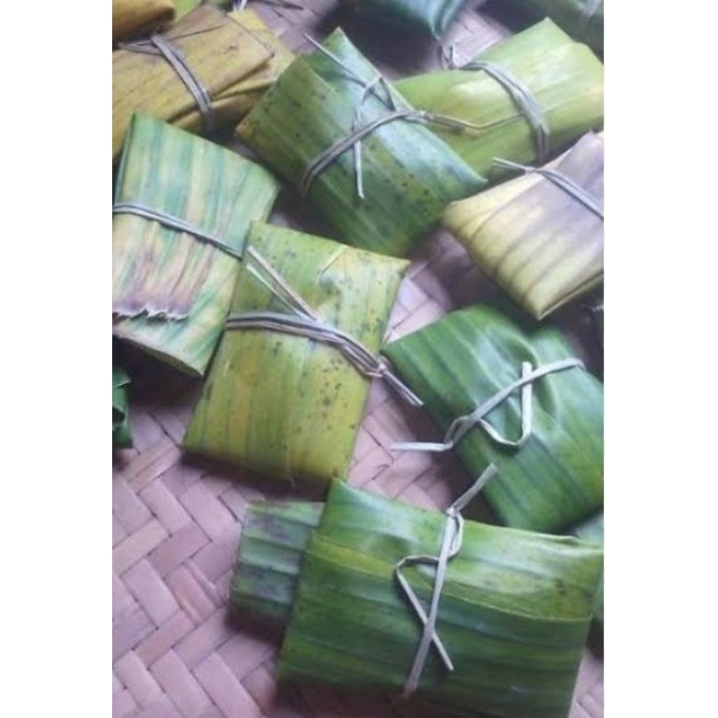 

Tempe Kedelai Bungkus Daun