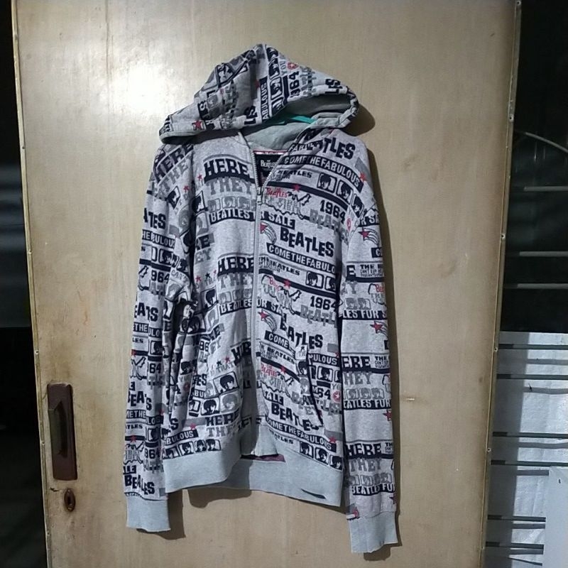 hoodie the beatles,official tag 2011 collab ask.zipper. original