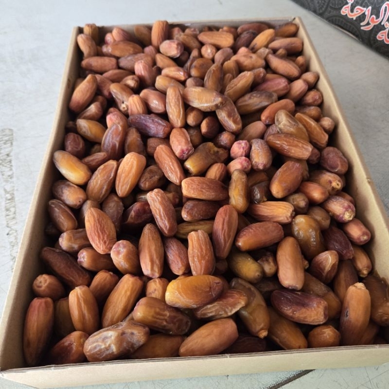 Kurma 5kg Non Tangkai /  kurma deglet libya premium quality