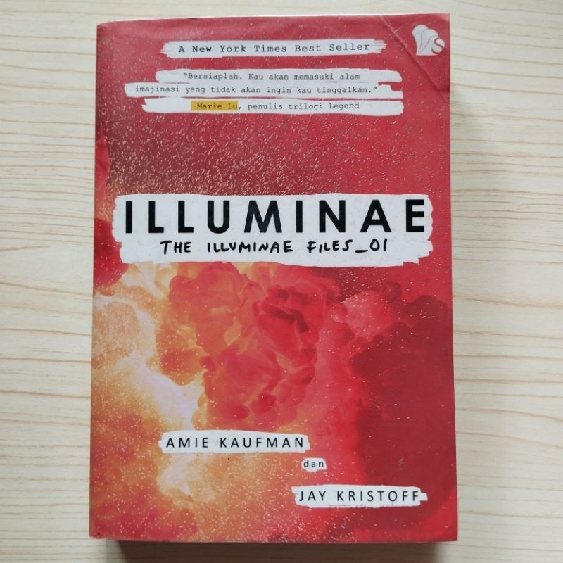 [Preloved ORI] Novel fantasi romance Illuminae - Amie Kaufman & Jay Kristoff