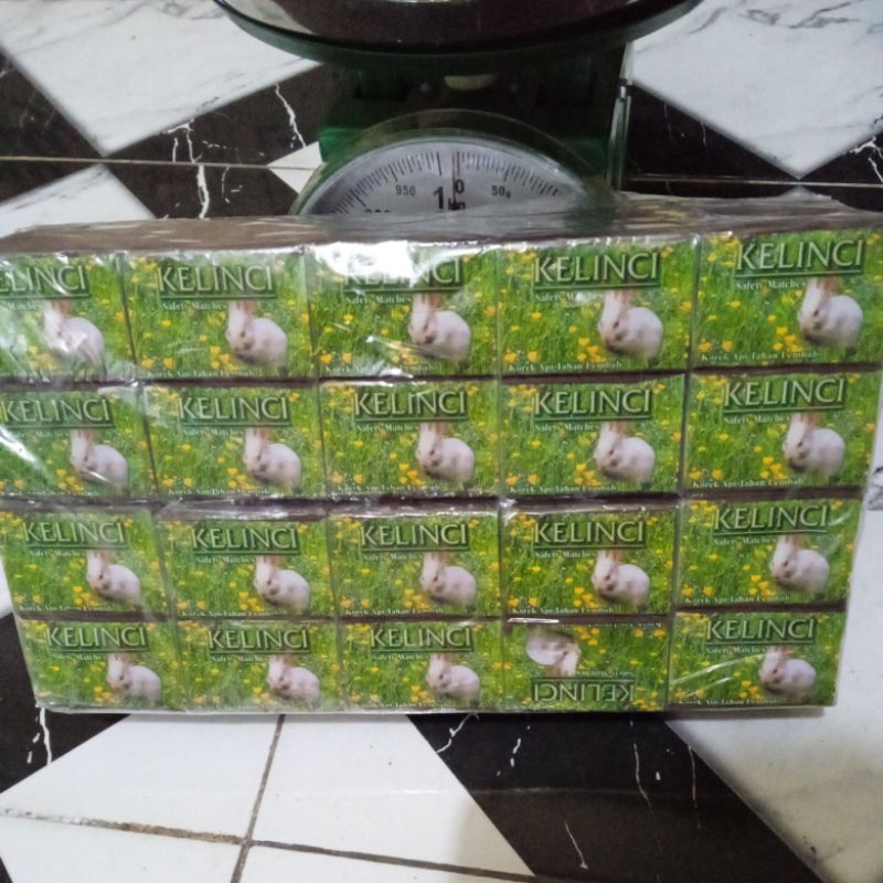 korek api kayu 1pak isi10