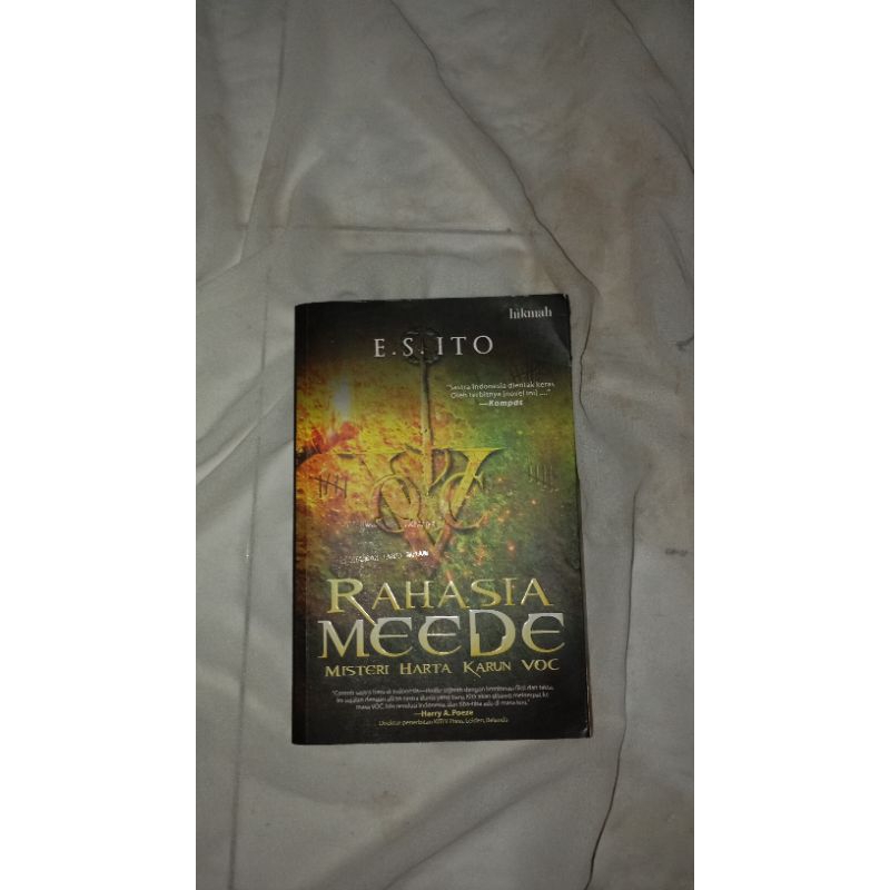 Buku Rahasia Meede (Misteri Harta Karun VOC) Karya E. S. Ito