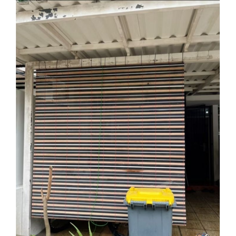 tirai krey kayu motip L 2,5m x T 2m lengkap tali penggulung. krey kayu/tirai outdoor/krey outdoor