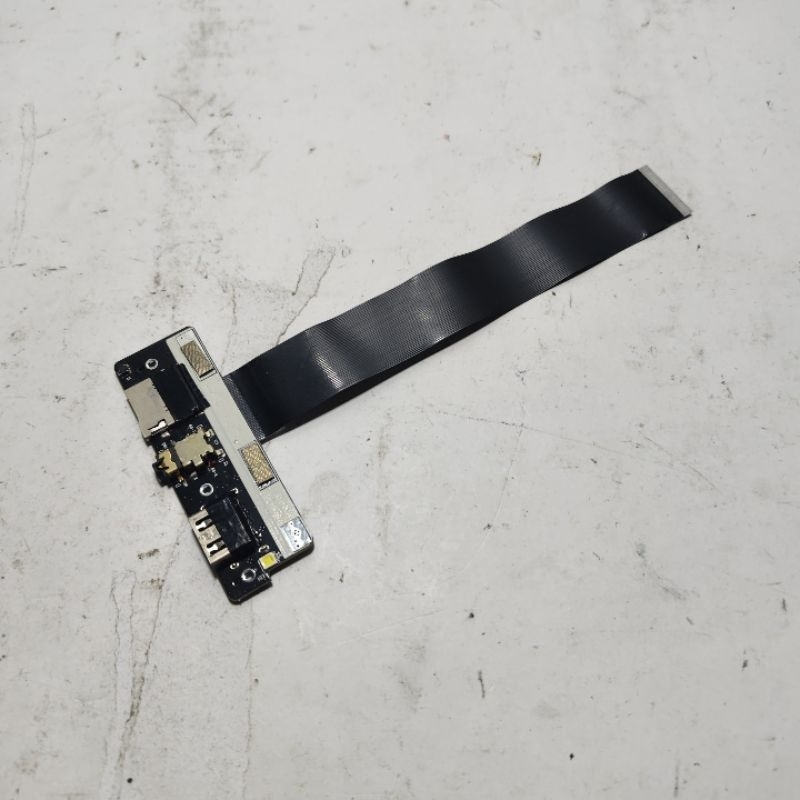 Port USB original Laptop Avita pura NS14A6