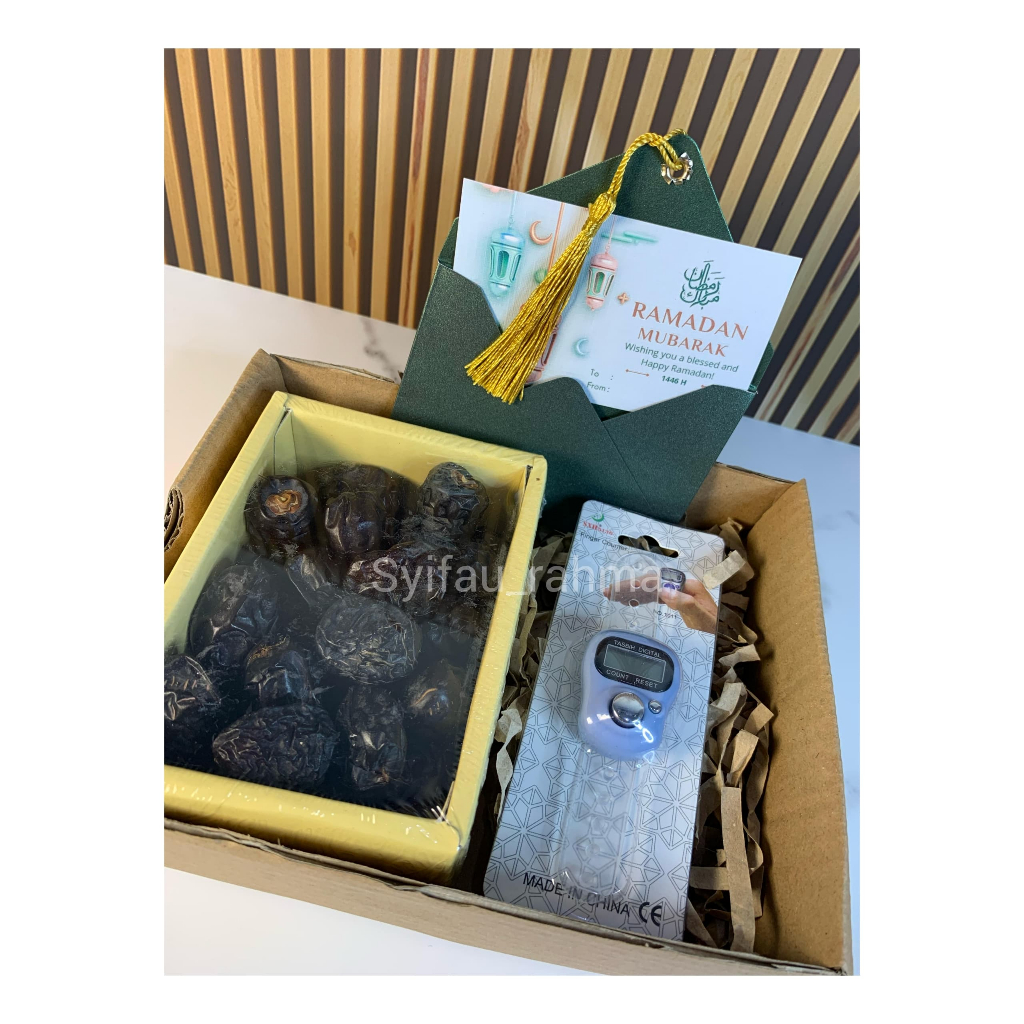 

Hampers Kurma Ajwa + Tasbih Digital + Kartu Ucapan Ramadan / Kurma Premium / Ajwa Madinah Premium Dates / Kurma Anti Sihir / Kurma Nabi / Parcel Kurma / Hampers Idul Fitri / Hampers Ramadan / Kurma Fresh Madinah / EXP 2027 / Baru Panen