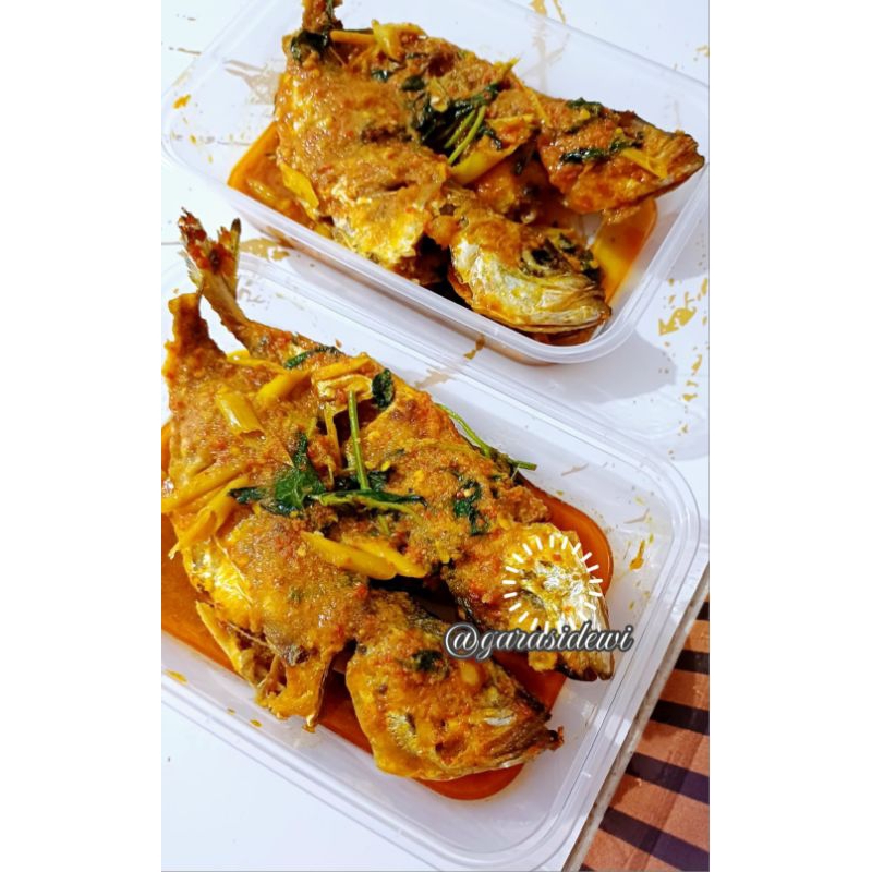

Ikan bumbu kemangi 2pc ikan pedas dikit (frozen)