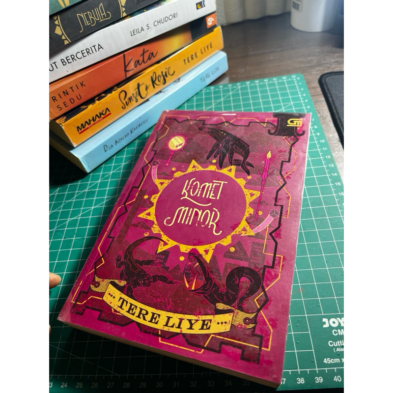 PRELOVED Tere Liye - Komet Minor
