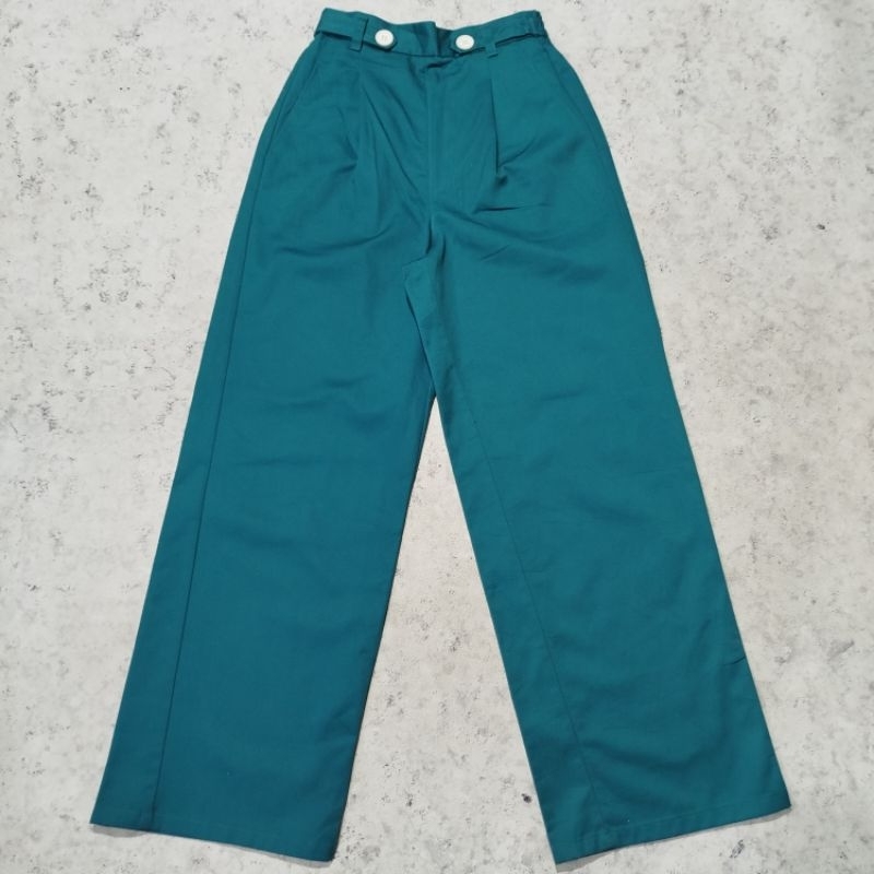 Celana Kulot chinos GU