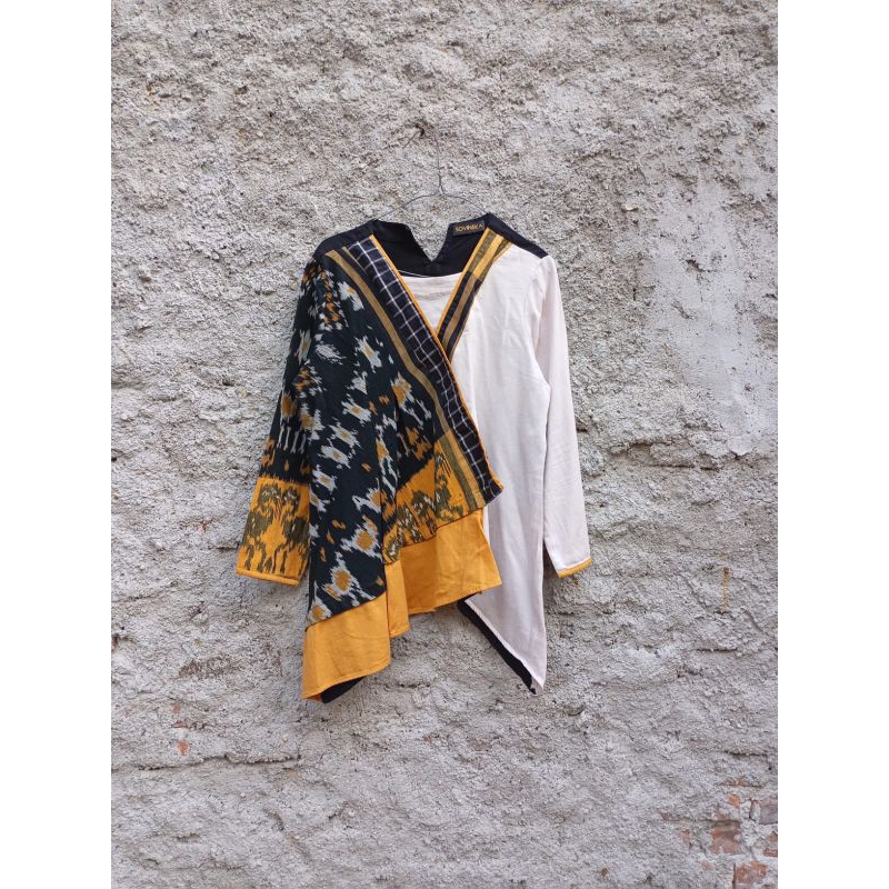 Sovinska batik tenun - preloved
