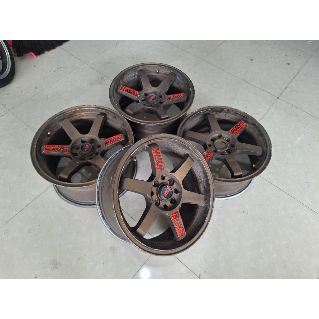 Velg Mobil Bekas Racing Ring 16 Lubang 4 TE37 R16X7-8,5 8X100-114,3